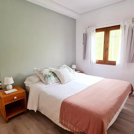 El Jardin De La Pena Castro (Cantabria)