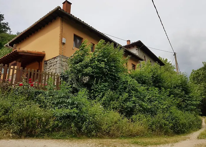 El Jardin De La Pena * Castro (Cantabria)