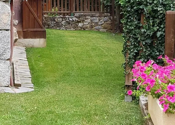 El Jardin De La Pena * Castro (Cantabria)