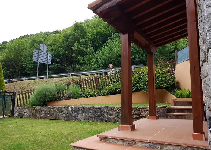 El Jardin De La Pena * Castro (Cantabria)