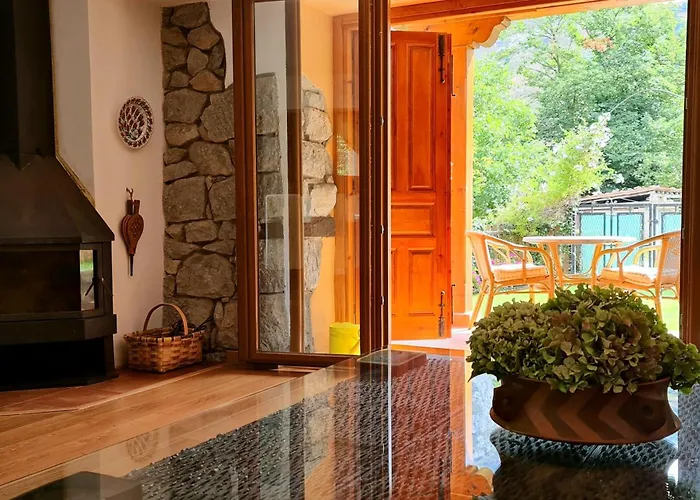 El Jardin De La Pena * Castro (Cantabria)