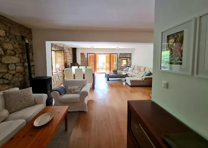 El Jardin De La Pena * Castro (Cantabria)